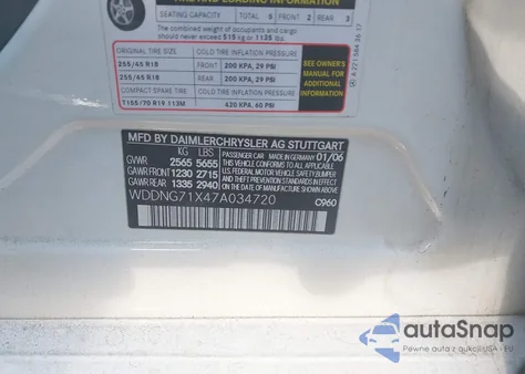 2007 Mercedes-Benz S 550 z USA, uszkodzony, nr VIN WDDNG71X47A034720